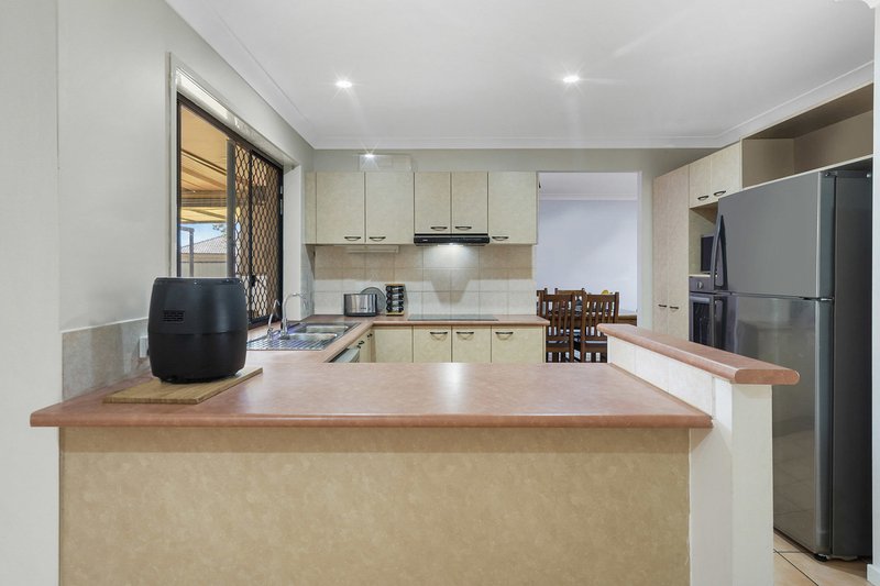 Photo - 1 Greendale Place, Bracken Ridge QLD 4017 - Image 5