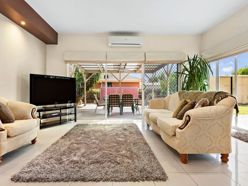 Photo - 1 Gresham Way, Sunshine West VIC 3020 - Image 3