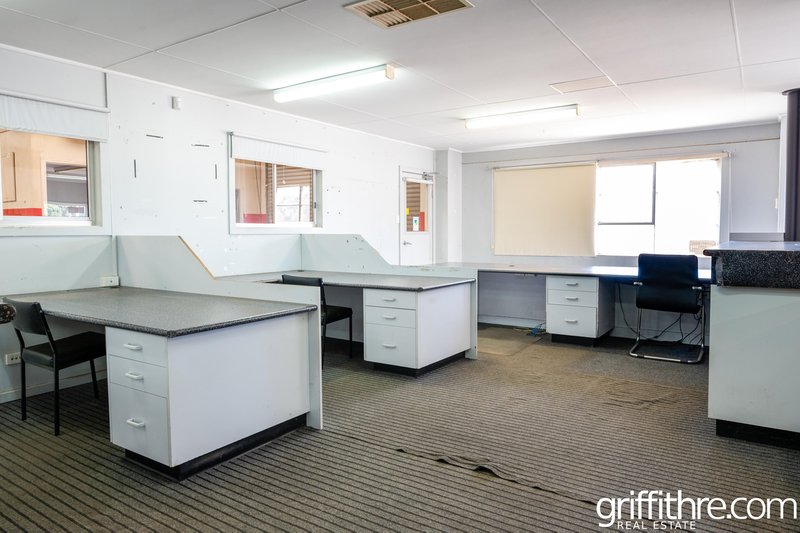 Photo - 1 Griffin Avenue, Griffith NSW 2680 - Image 23