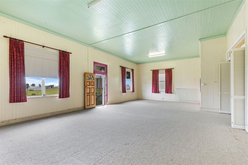 Photo - 1 Grimes Street, Clifton QLD 4361 - Image 4