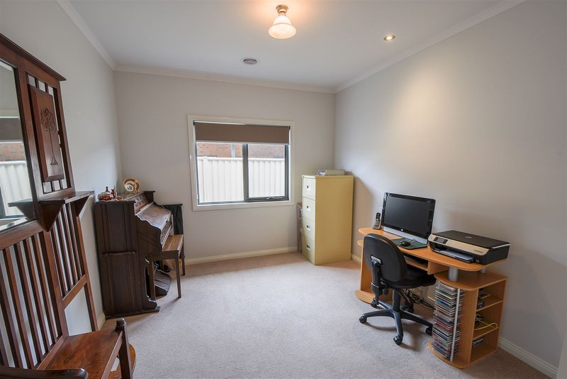 Photo - 1 Guest Court, Horsham VIC 3400 - Image 16