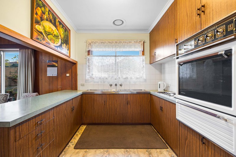 Photo - 1 Guiding Court, Sebastopol VIC 3356 - Image 8