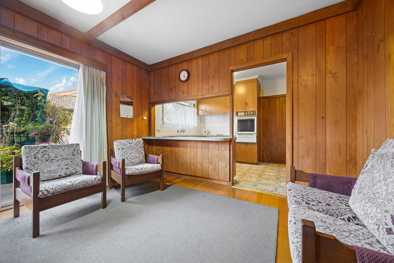 Photo - 1 Guiding Court, Sebastopol VIC 3356 - Image 12