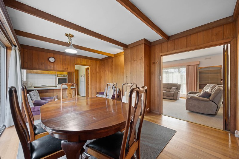 Photo - 1 Guiding Court, Sebastopol VIC 3356 - Image 14