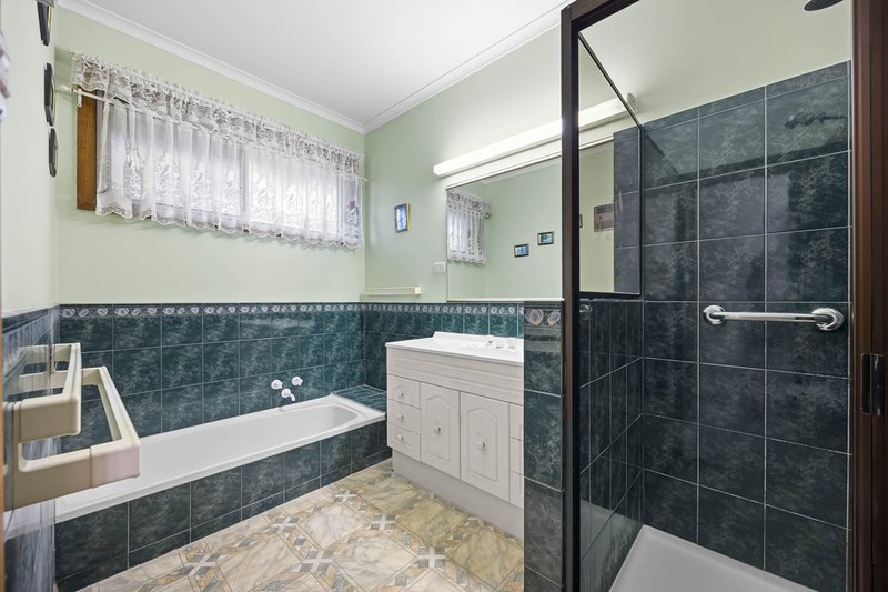 Photo - 1 Guiding Court, Sebastopol VIC 3356 - Image 19