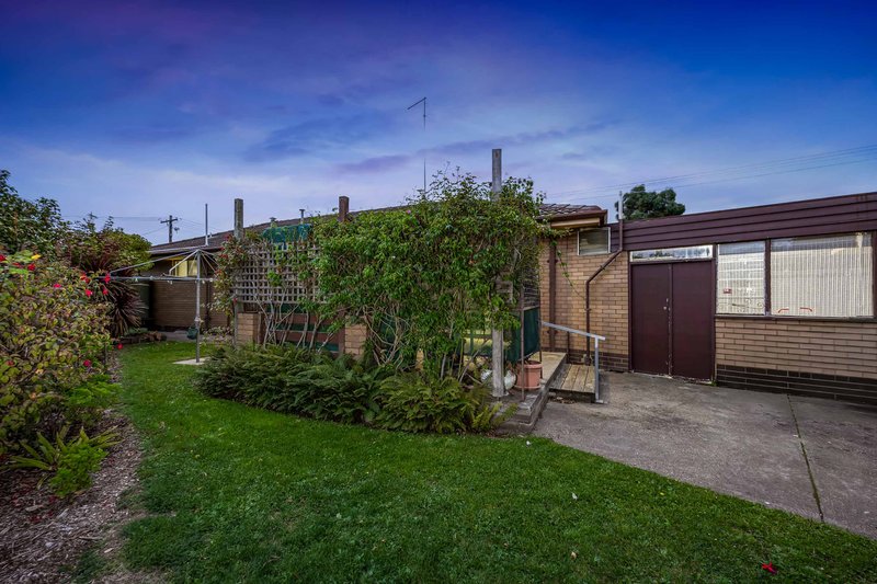 Photo - 1 Guiding Court, Sebastopol VIC 3356 - Image 22
