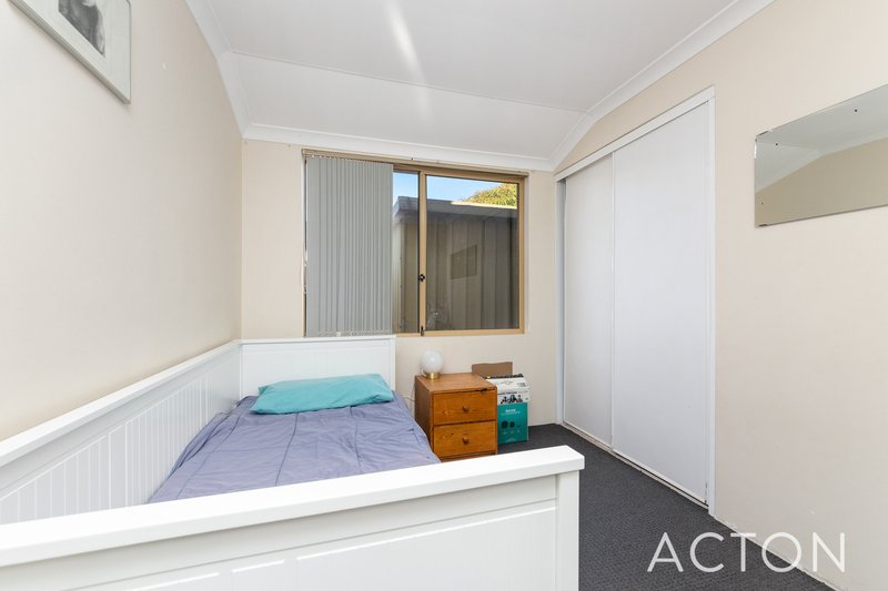 Photo - 1 Gumina Place, Lake Coogee WA 6166 - Image 12