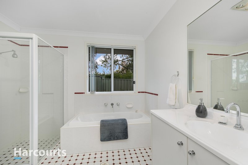 Photo - 1 Gwen Crescent, Warrimoo NSW 2774 - Image 5