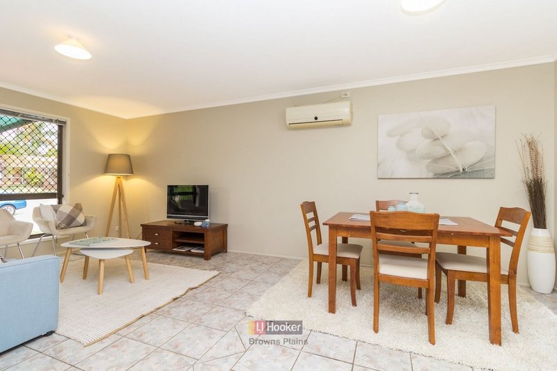 Photo - 1 Hadley Court, Boronia Heights QLD 4124 - Image 4