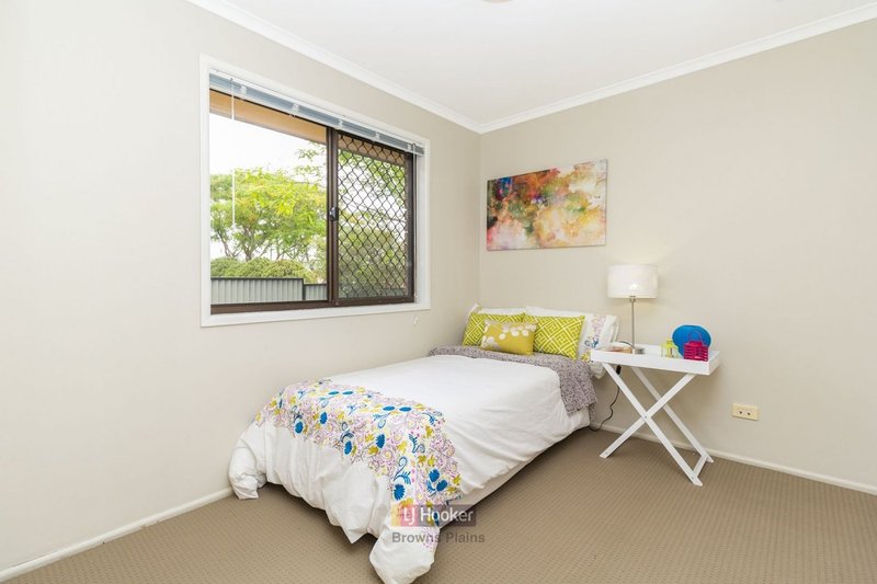 Photo - 1 Hadley Court, Boronia Heights QLD 4124 - Image 7