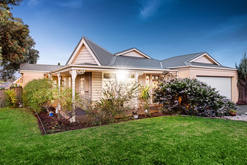 1 Hale Place, Pakenham VIC 3810