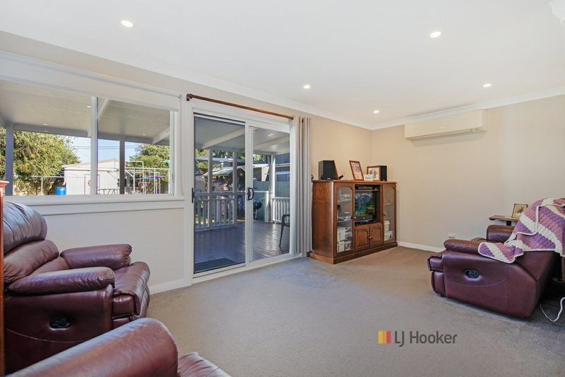 Photo - 1 Hammond Road, Toukley NSW 2263 - Image 7