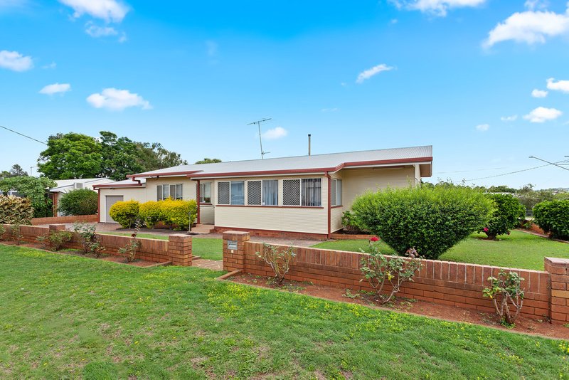 1 Hanlon Street, Newtown QLD 4350