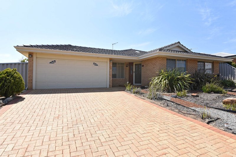 1 Harcus Retreat, Merriwa WA 6030