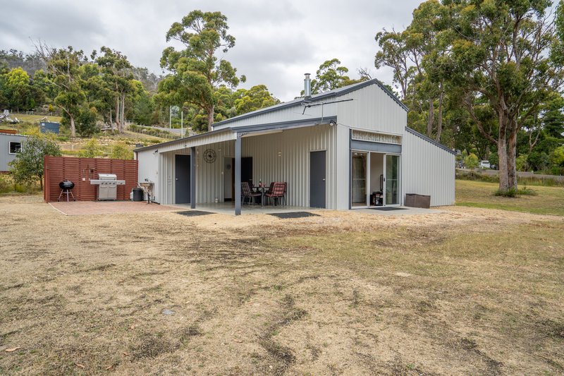 1 Hardys Court, White Beach TAS 7184