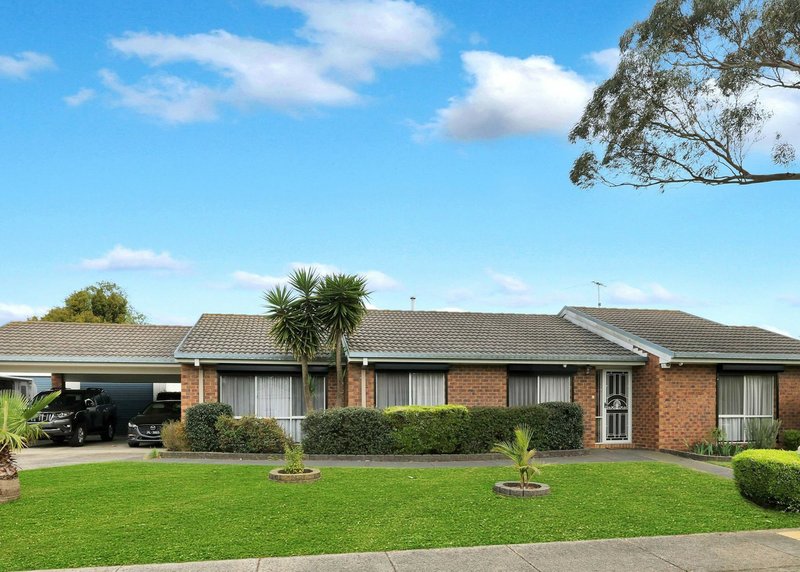 1 Harness Place, Pakenham VIC 3810