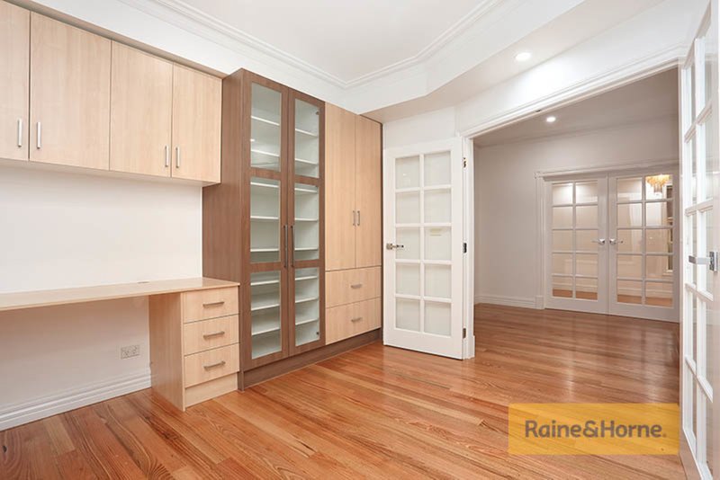 Photo - 1 Harrower Street, Roxburgh Park VIC 3064 - Image 3