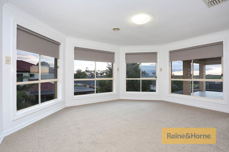 Photo - 1 Harrower Street, Roxburgh Park VIC 3064 - Image 9