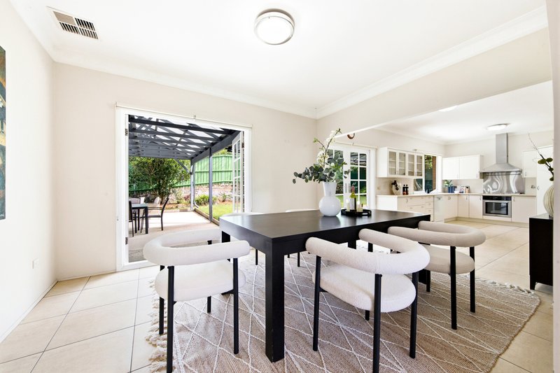 Photo - 1 Harst Place, Belrose NSW 2085 - Image 4