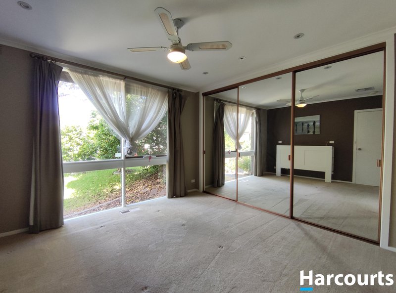 Photo - 1 Hatfield Court, Vermont South VIC 3133 - Image 9