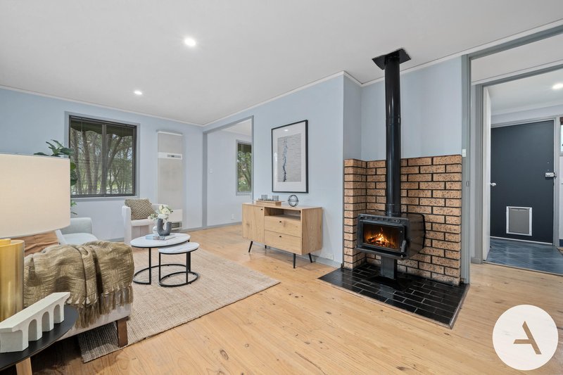 Photo - 1 Hayter Place, Page ACT 2614 - Image 3