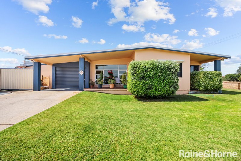 1 Hayward Street, South Bunbury WA 6230