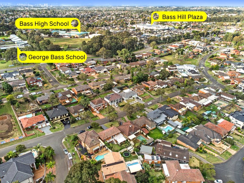 Photo - 1 Hazel Street, Georges Hall NSW 2198 - Image 12