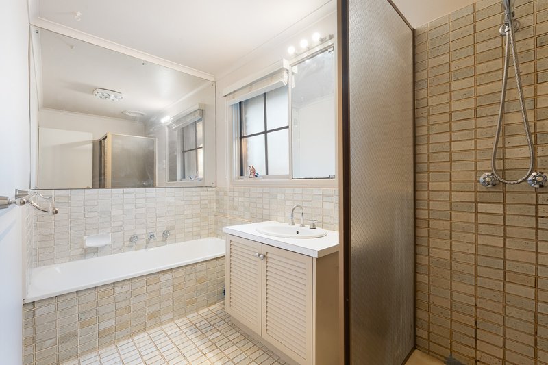 Photo - 1 Head Court, Vermont South VIC 3133 - Image 14