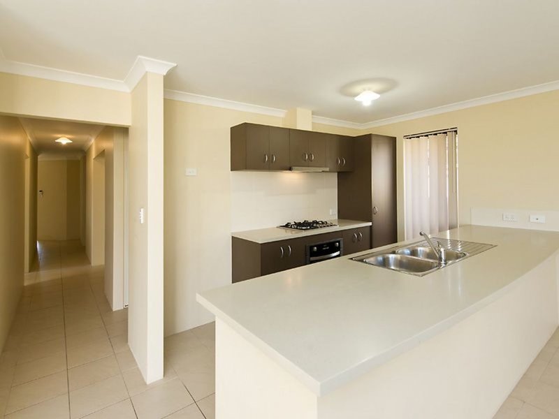 Photo - 1 Heaney Way, Canning Vale WA 6155 - Image 2