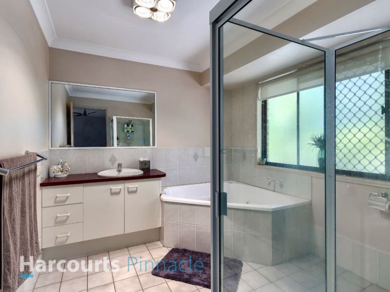 Photo - 1 Heath Ct , Cashmere QLD 4500 - Image 10