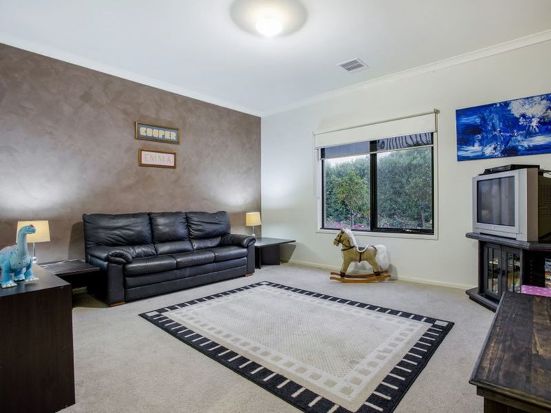 Photo - 1 Heathcote Drive, Eynesbury VIC 3338 - Image 7