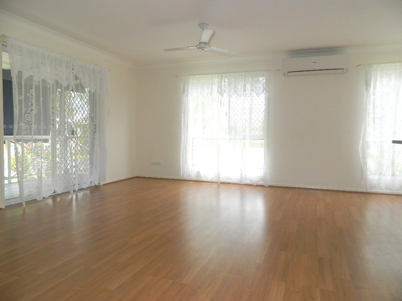 Photo - 1 Helen Street, North Booval QLD 4304 - Image 4