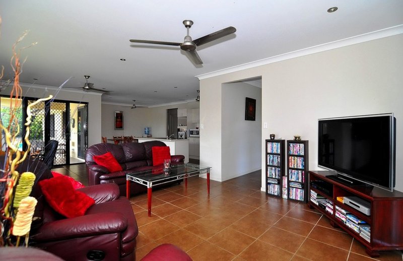 Photo - 1 Helix Close, Clifton Beach QLD 4879 - Image 3