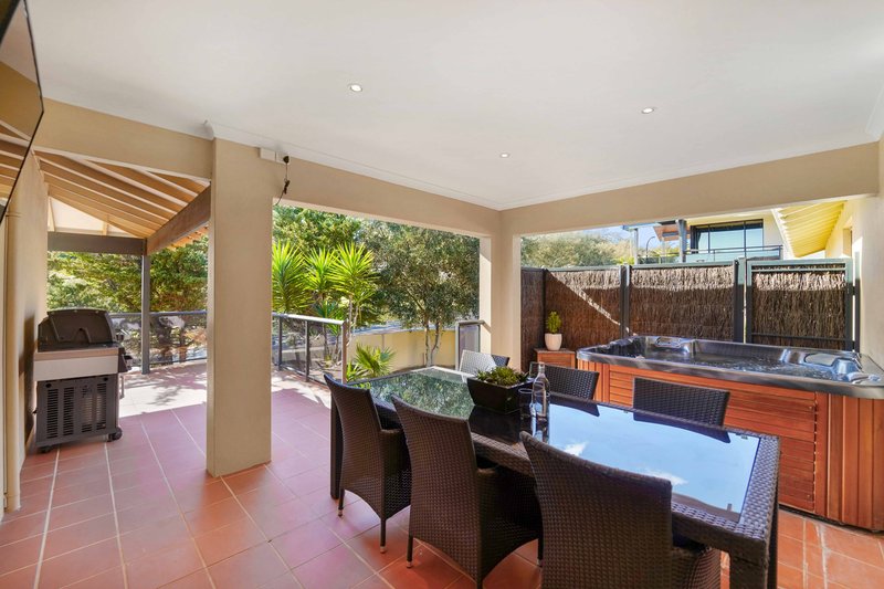 Photo - 1 Helsall Court, Sorrento WA 6020 - Image 21