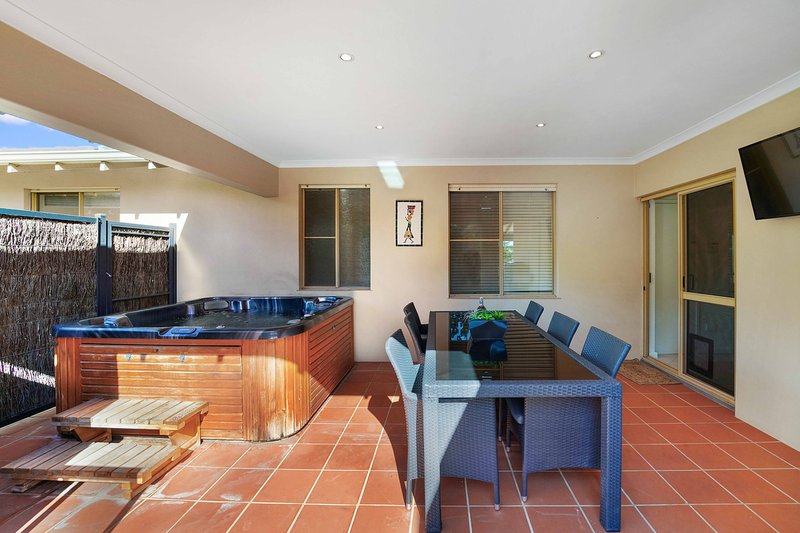 Photo - 1 Helsall Court, Sorrento WA 6020 - Image 22