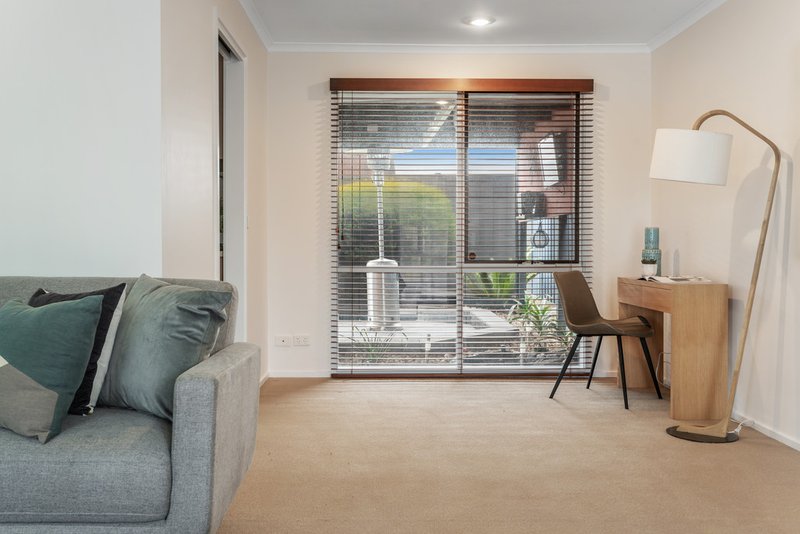 Photo - 1 Henley Court, Craigieburn VIC 3064 - Image 6