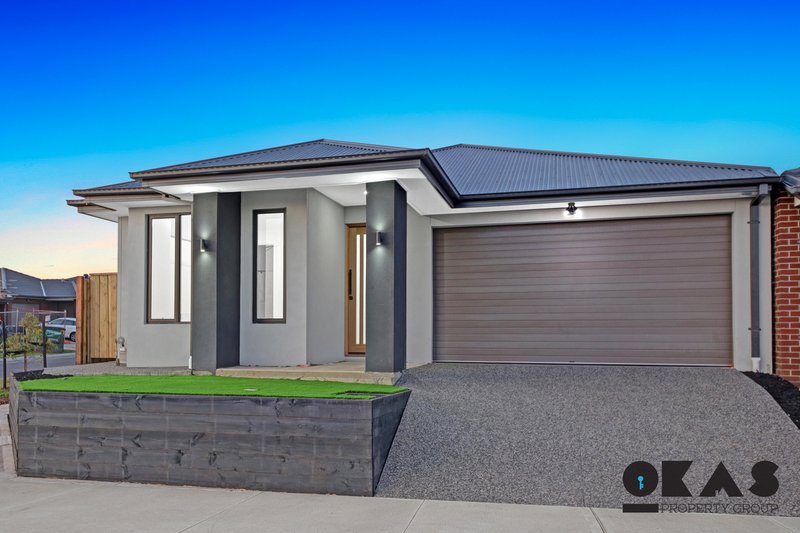 Photo - 1 Herbage Drive, Tarneit VIC 3029 - Image 2