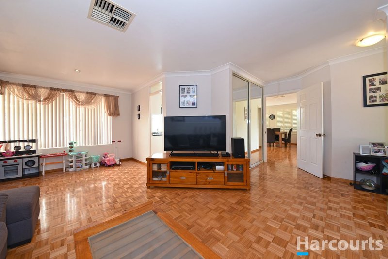 Photo - 1 Heron Close, Edgewater WA 6027 - Image 2