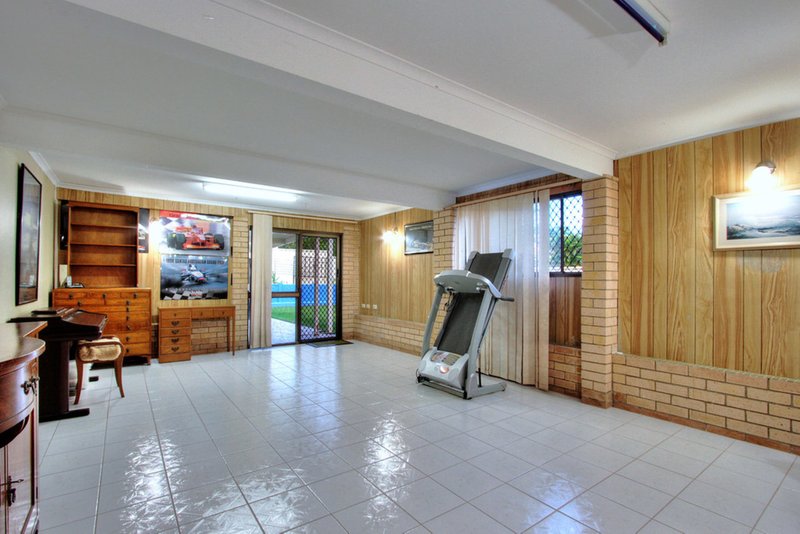 Photo - 1 Hibbertia Court, Springwood QLD 4127 - Image 8