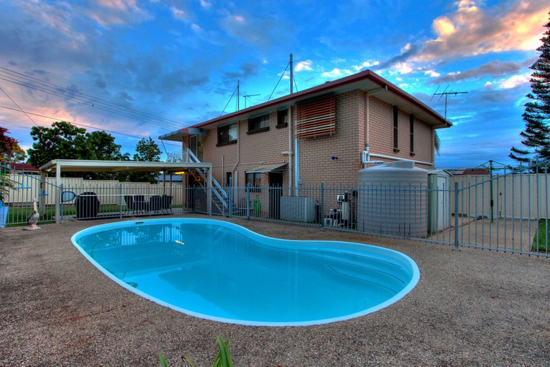 Photo - 1 Hibbertia Court, Springwood QLD 4127 - Image 15