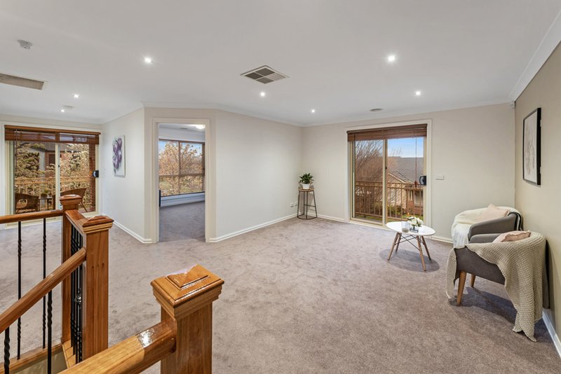 Photo - 1 Hibernia Place, Craigieburn VIC 3064 - Image 12