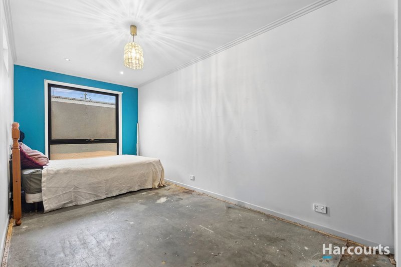 Photo - 1 Highmont Drive, Belmont VIC 3216 - Image 8