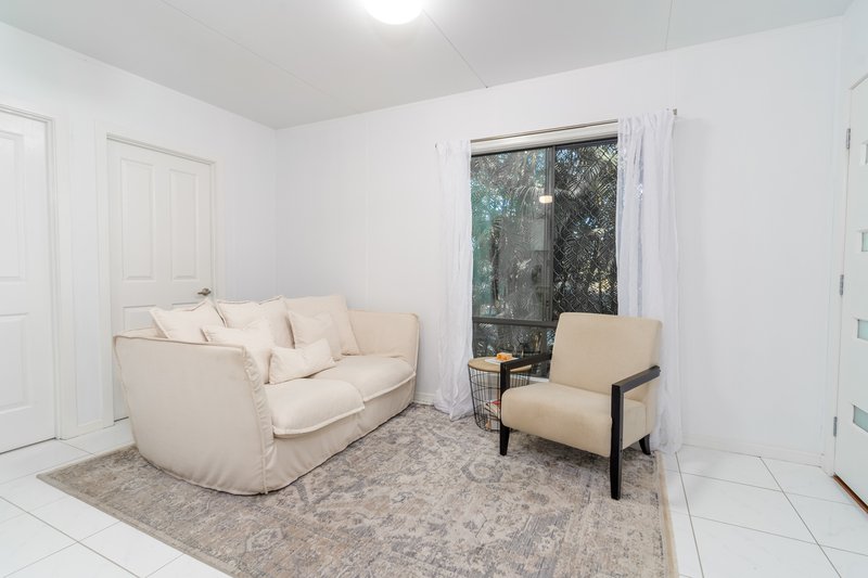 Photo - 1 Hilder Street, Loganholme QLD 4129 - Image 13