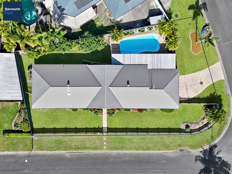Photo - 1 Hillgrove Court, Oxenford QLD 4210 - Image 3
