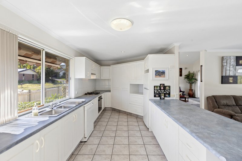 Photo - 1 Hillgrove Court, Oxenford QLD 4210 - Image 10