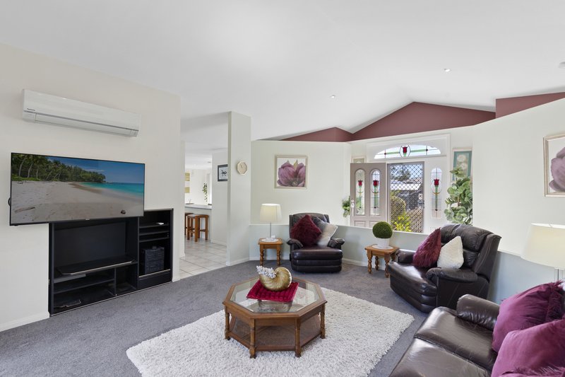 Photo - 1 Hillgrove Court, Oxenford QLD 4210 - Image 15