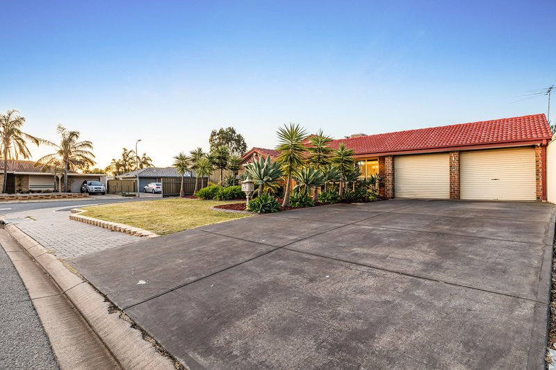 1 Hillier Court, Andrews Farm SA 5114