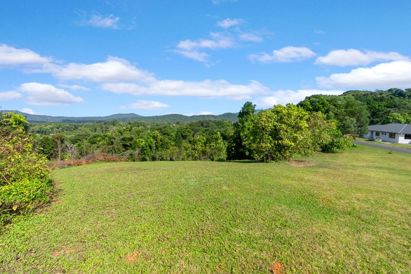 Photo - 1 Hilltop Close, Kuranda QLD 4881 - Image 6