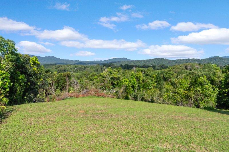 Photo - 1 Hilltop Close, Kuranda QLD 4881 - Image 12