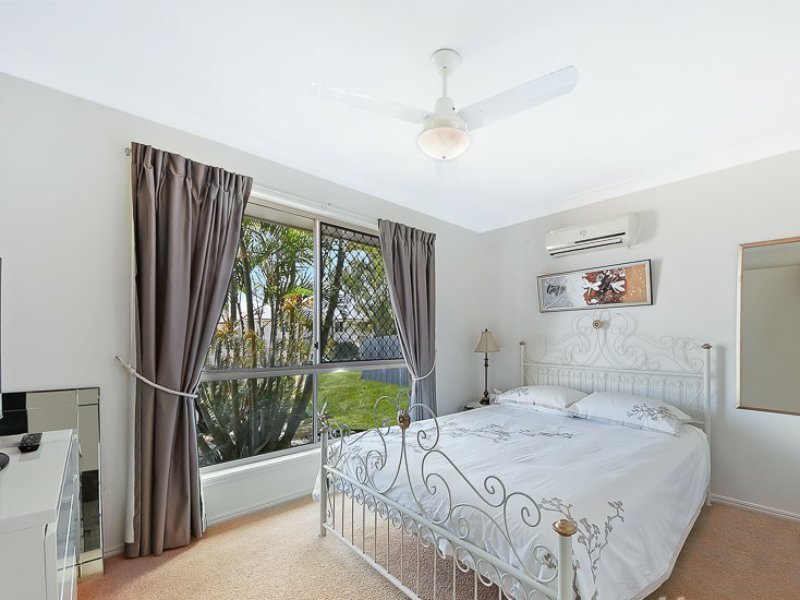 Photo - 1 Hilton Court, Burpengary QLD 4505 - Image 9